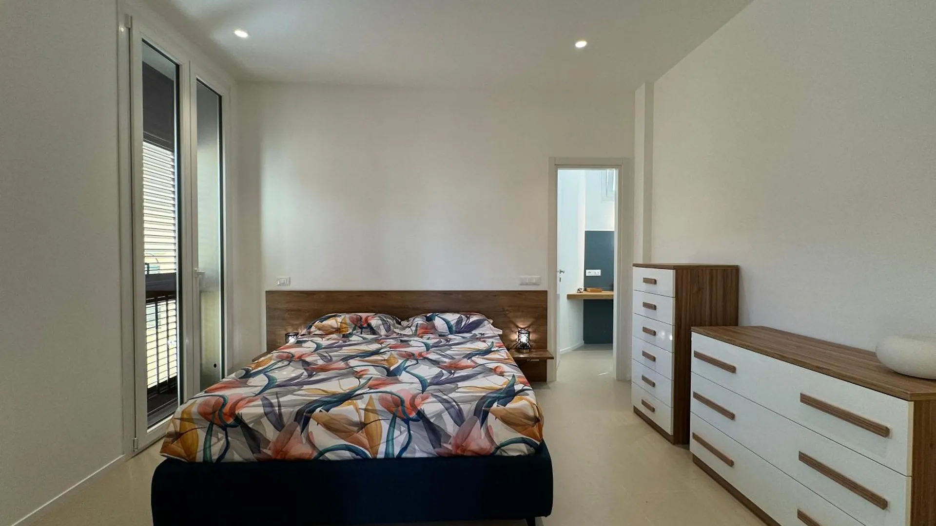 Politeama Liberta Home Sweet Home Palermo Apartment